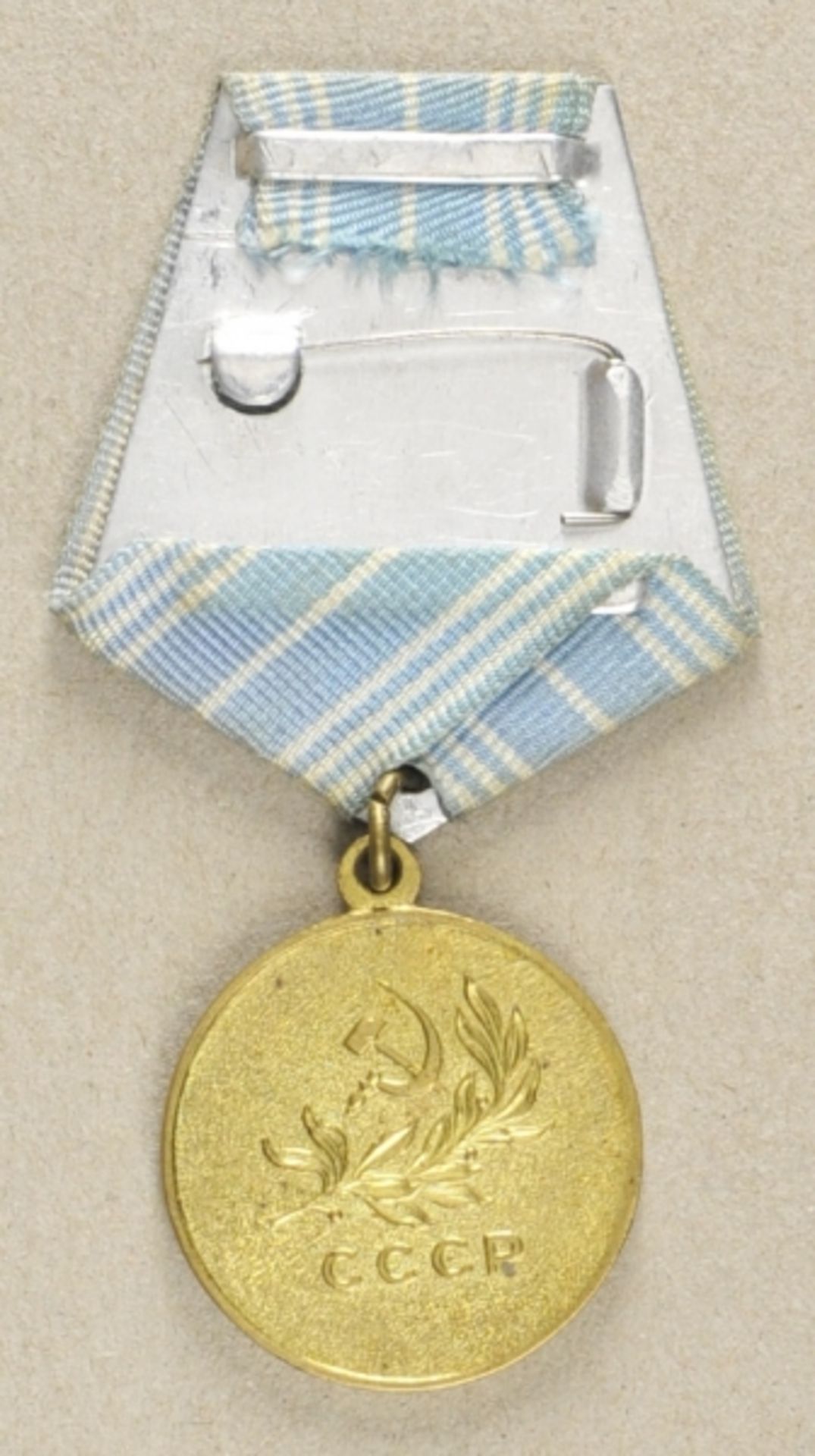 2.2.) WeltSowjetunion: Medaille für die Errettung Ertrinkender.Vergoldet, an Pentagonalspange. - Image 2 of 2