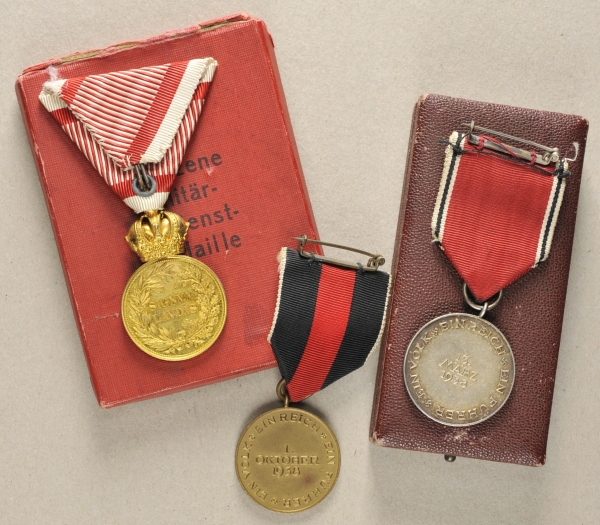 1.2.) Deutsches Reich (1933-45)Nachlass eines Österreichers mit drei Auszeichnungen.1.) - Image 2 of 2