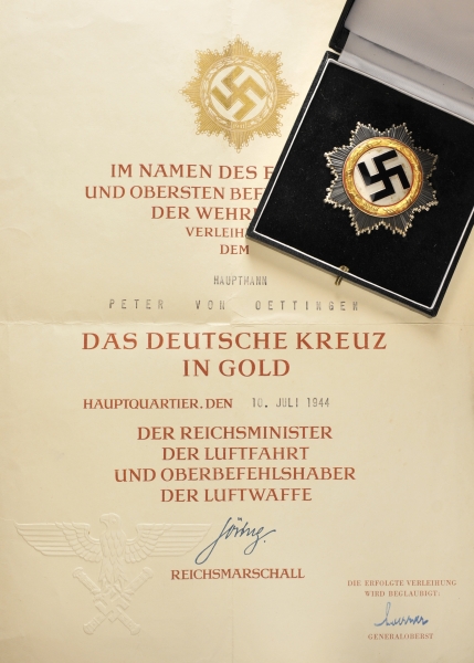 1.2.) Deutsches Reich (1933-45)Deutsches Kreuz, in Gold, im Etui mit Urkunde für den Hauptmann Peter