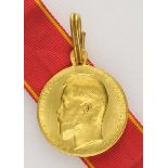 2.2.) WeltRussland: Goldene Verdienstmedaille, Zar Nikolaus II. (1894-1917).Gold, am langen Bande.