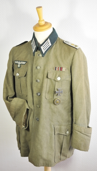 8.1) NachtragWehrmacht Feldbluse für einen Oberleutnant im Pionier Bataillon 9.Eigentumsstück,