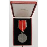 1.2.) Deutsches Reich (1933-45)Deutscher Adler Orden, Medaille, im Etui.Zink, am konfektionierten