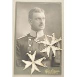 1.1.) Kaiserreich (bis 1933)Preussen: Nachlass eines Johanniter-Ritters.Zwei Brustkreuze in Leinen