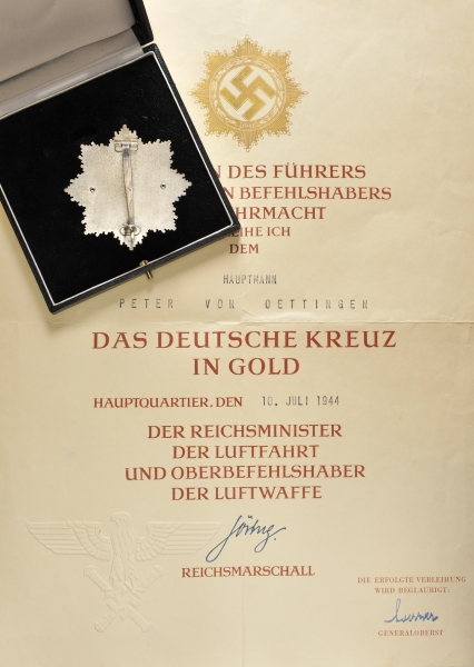 1.2.) Deutsches Reich (1933-45)Deutsches Kreuz, in Gold, im Etui mit Urkunde für den Hauptmann Peter - Image 2 of 2