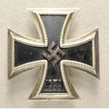 1.2.) Deutsches Reich (1933-45)Eisernes Kreuz, 1939, 1. Klasse.Geschwärzter Eisenkern, versilbert