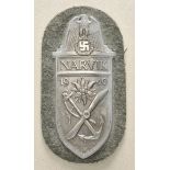 1.2.) Deutsches Reich (1933-45)Narvik Schild, in Silber.Zink versilbert, auf Tuchunterlage, mit