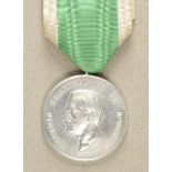2.1.) EuropaItalien: Medaille für Ersthelfer beim Erdbeben 1908, in Silber.Silbern, "S.J."