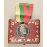 1.1.) Kaiserreich (bis 1933)Anhalt: Medaille für Treue in der Arbeit, im Etui.Silber, am vernähten