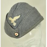 4.1.) Uniformen / KopfbedeckungenLuftwaffe: Mannschafts-Schiffchen.Luftwaffengraues Tuch,