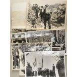 3.2.) Fotos / PostkartenFünfundzwanzig Pressefotos zu Franco und dem Spanischen Bürgerkrieg.Je