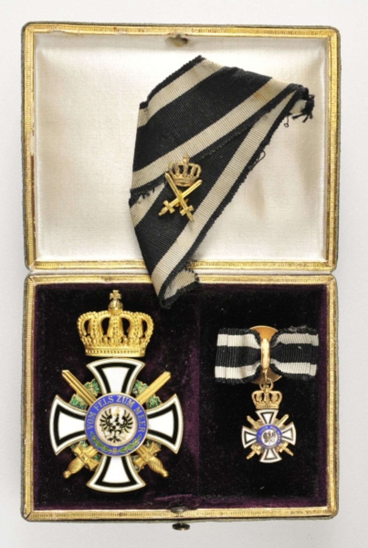 1.1.) Kaiserreich (bis 1933)Preussen: Königlicher Hausorden von Hohenzollern, Ritterkreuz mit