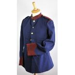 4.1.) Uniformen / KopfbedeckungenBelgien: Uniformjacke.Blaues Tuch, bordeux-rote Aufschläge und