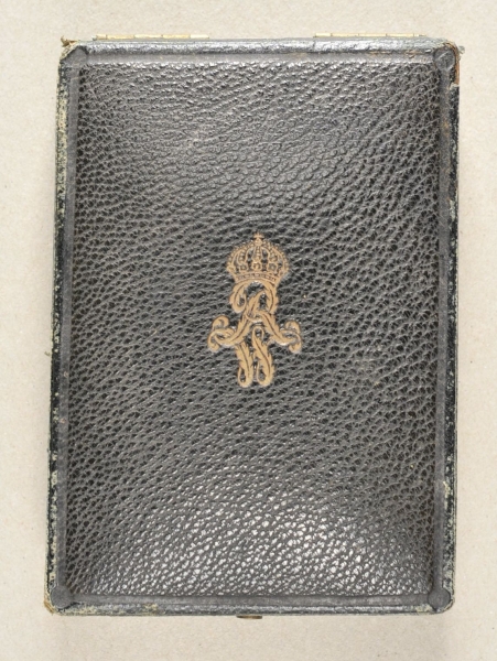 1.1.) Kaiserreich (bis 1933)Preussen: Kronen-Orden, 2. Klasse Etui.Schwarzes Lederetui, goldene