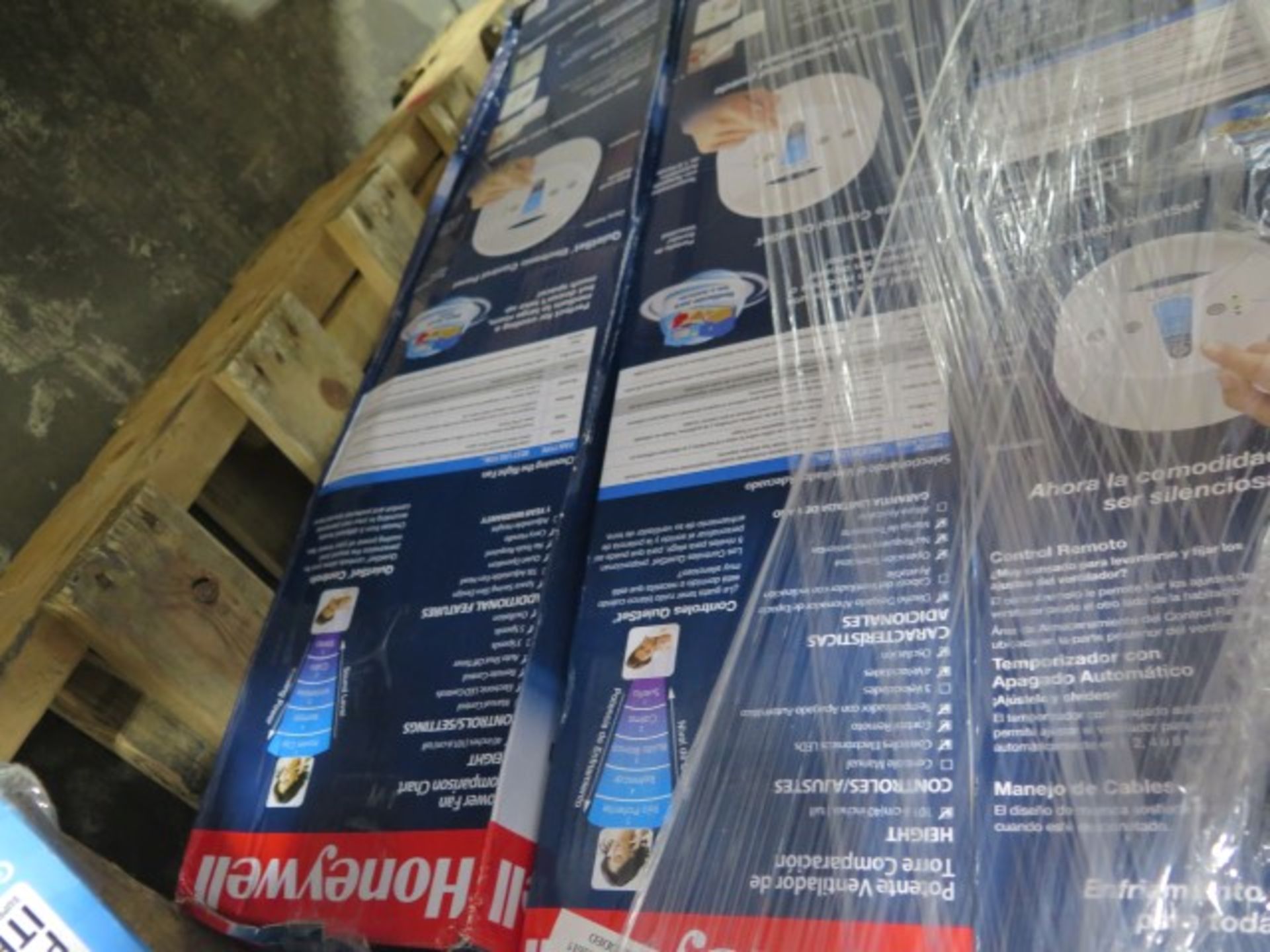 Lot of Floor Fans, Bathroom Accessories,Air Purifier &  Angle Grinder with $563 ESTIMATED retail - Image 3 of 4