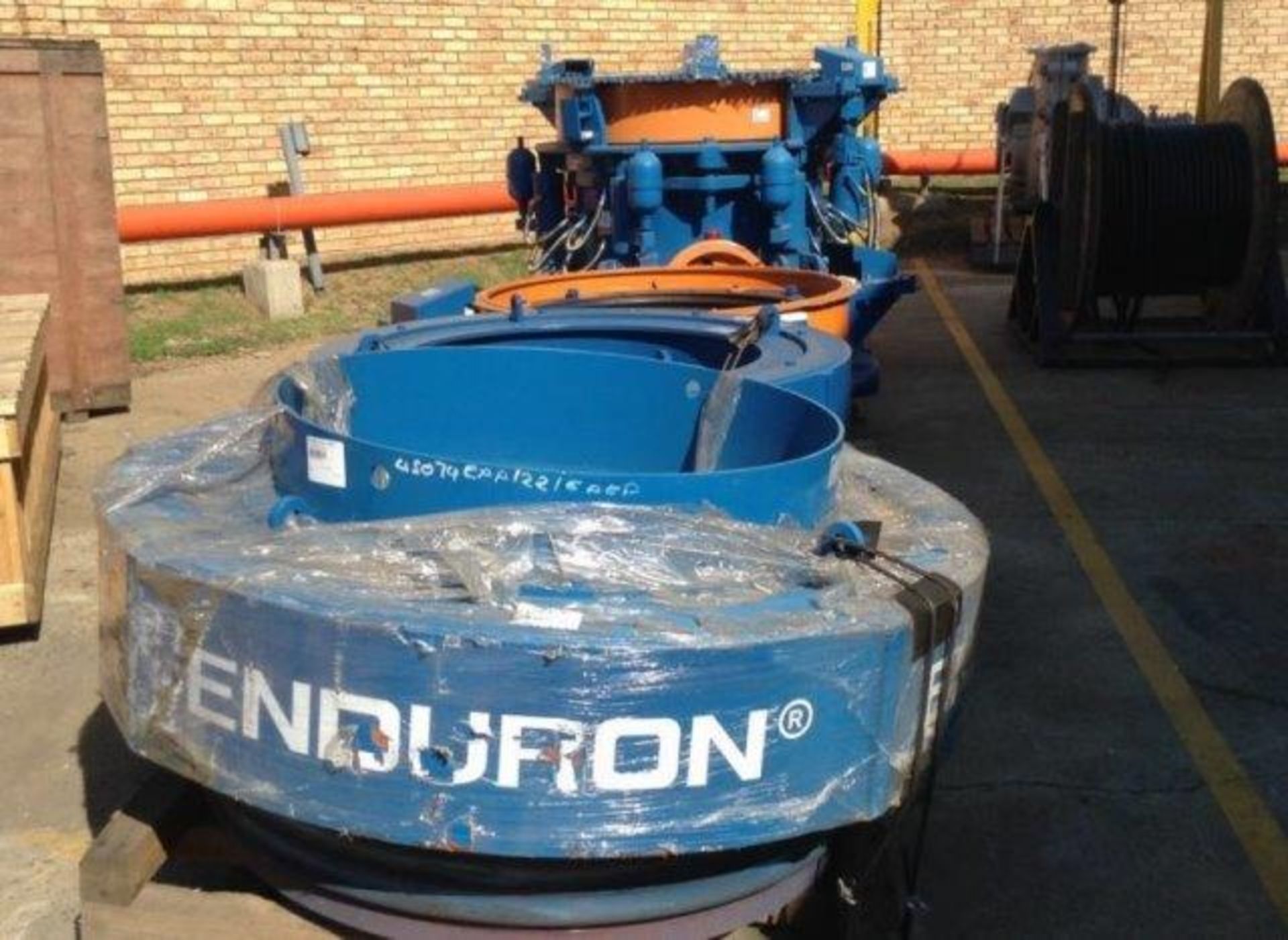 Enduron Cone Crusher SP200 - Image 4 of 15