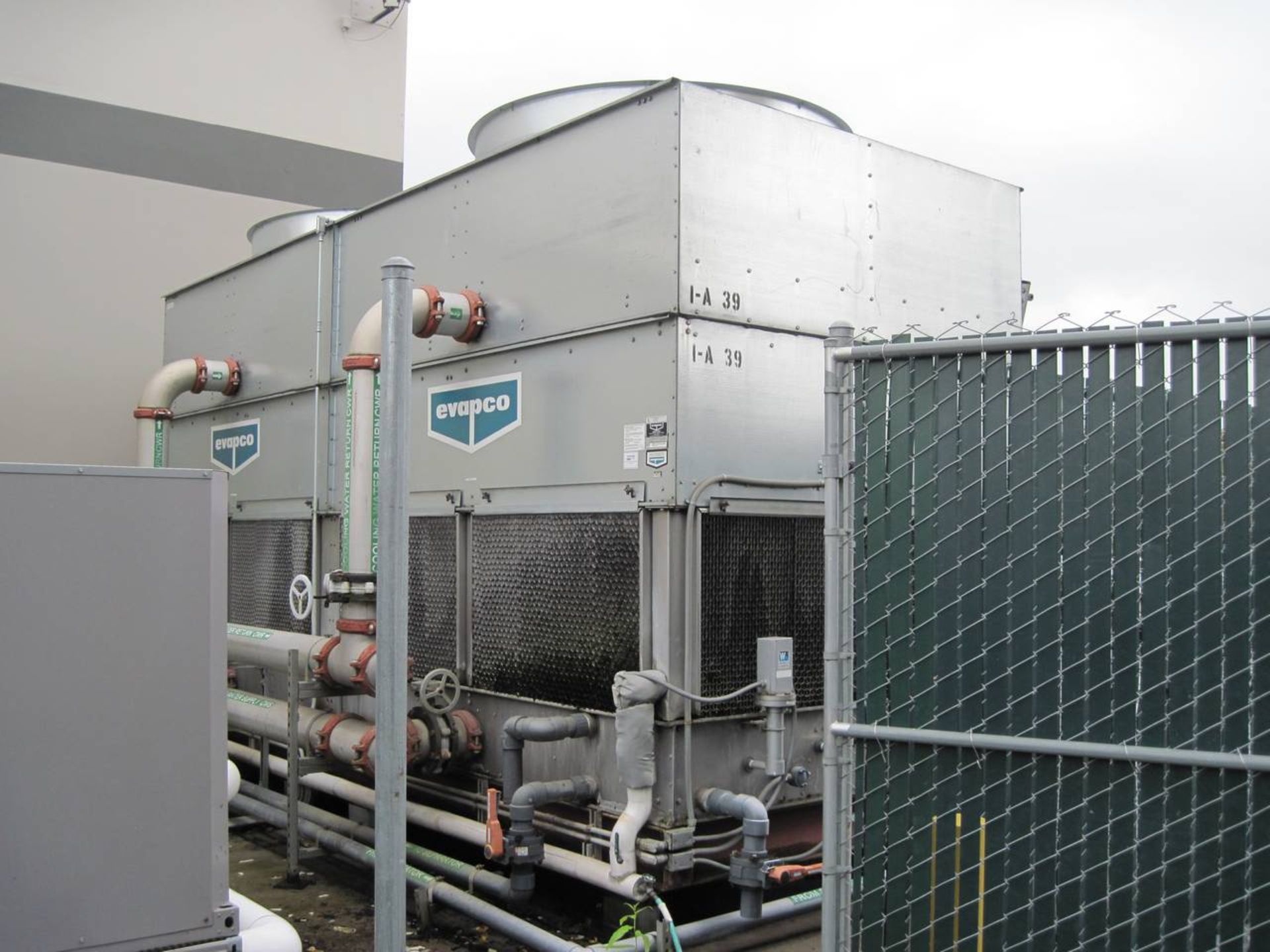 2005 379 Ton  Evapco Mdl: AT 29 121  Cooling Tower, Stainless Steel w/ Pump Station, S/N: 5122539