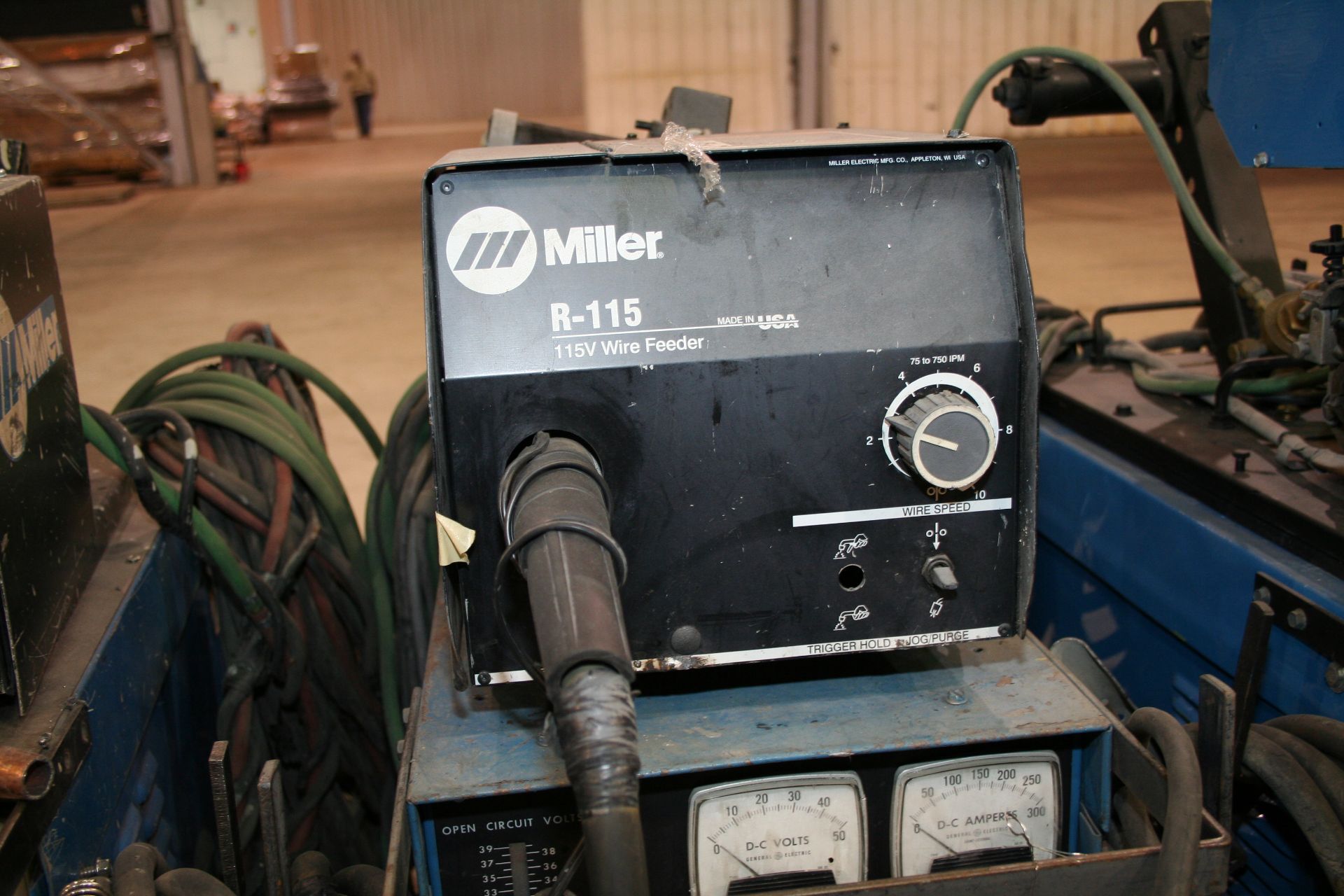 Miller CP-200 Welder with Miller R-115 Wire Feeder - Image 3 of 3