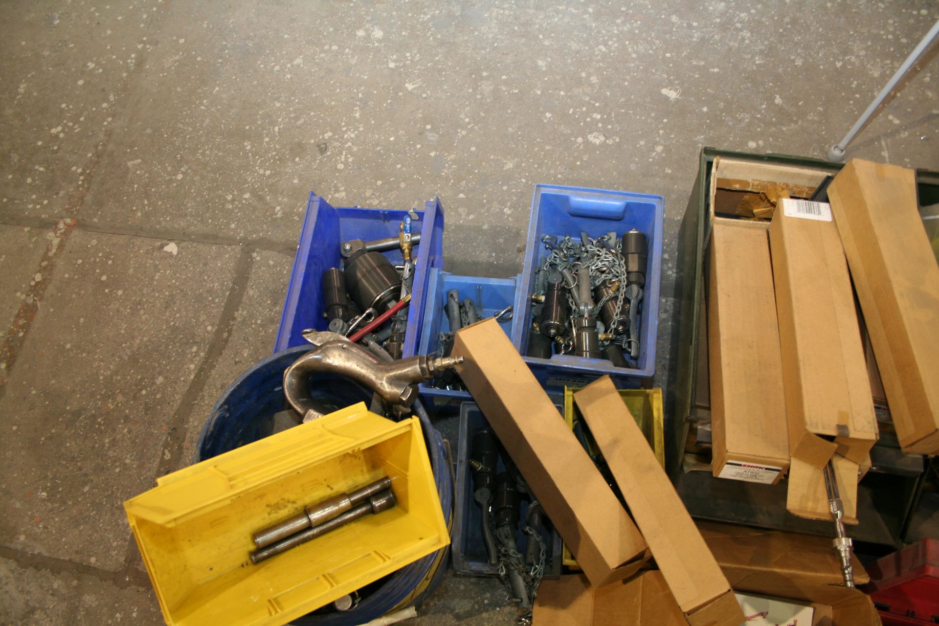 (5) Big Boxes and Multiple Small Boxes with Gauges (some new) and Misc. Torch Parts and Misc. - Image 4 of 7