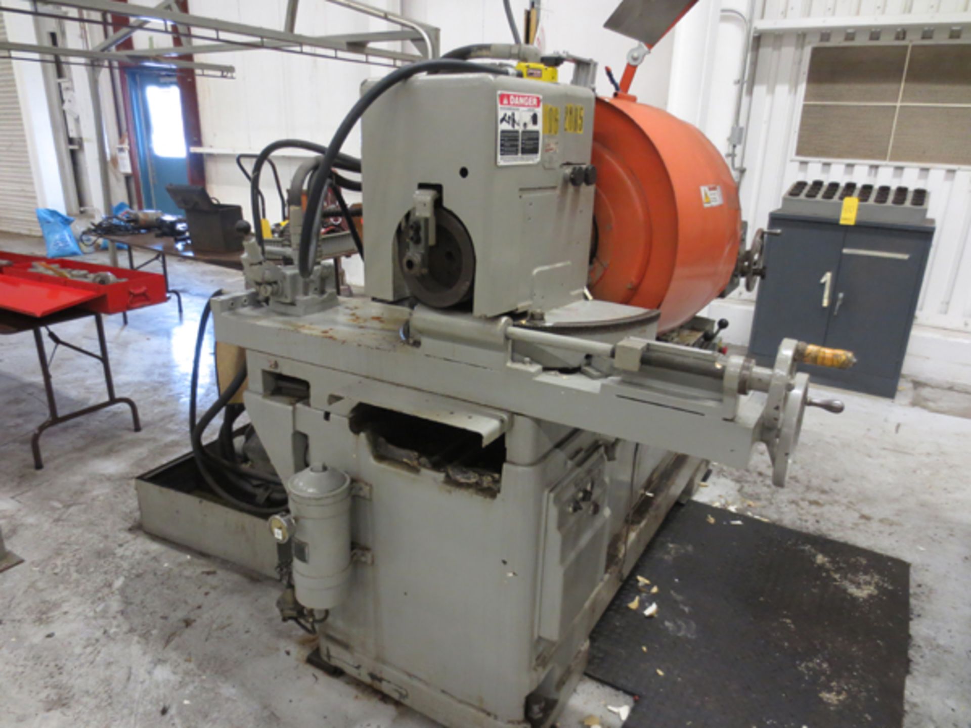 Heald Grinding Machine Model # 274/ 180 degree manual turn work bench with 2ft dia. Max grinding - Image 4 of 6