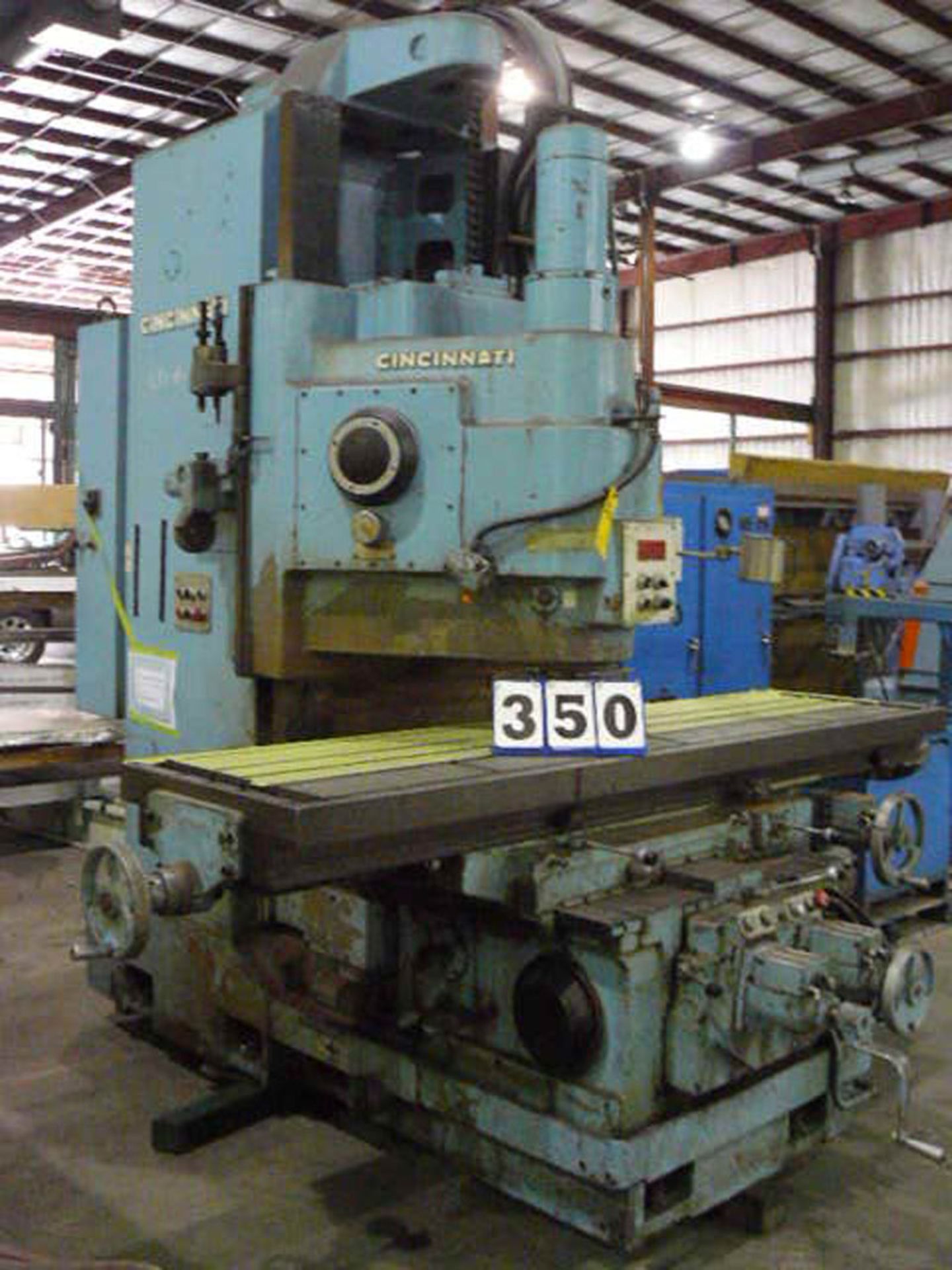 Cincinnati  25" x  94"  Cincinnati Model 550-20 Vercipower Vertical Mill S/N 9J53V5T-2-R-85, Power