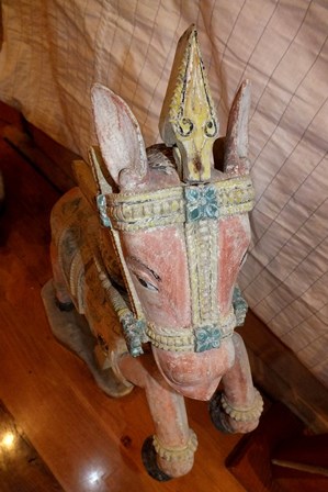 A pair of 19th century Indian carved wood rearing horses, polychrome painted on a white ground, with - Image 7 of 16