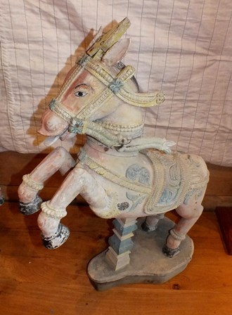 A pair of 19th century Indian carved wood rearing horses, polychrome painted on a white ground, with - Image 11 of 16