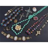 Mixed jewellery, to include necklaces, brooches, rings, etc, (qty)