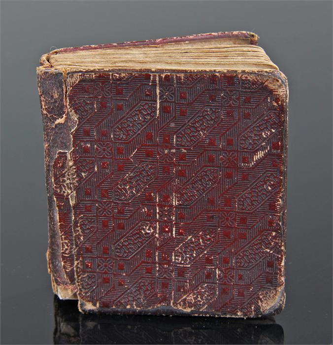 Alfred Mills miniature Bible, A short History of the Bible and new testament, with 48 neat - Image 5 of 6