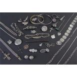 Mixed jewellery, to include silver bracelets, bangles, necklaces, brooches, etc, (qty)