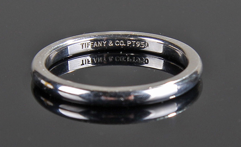 Tiffany & Co platinum wedding band, marked Tiffany