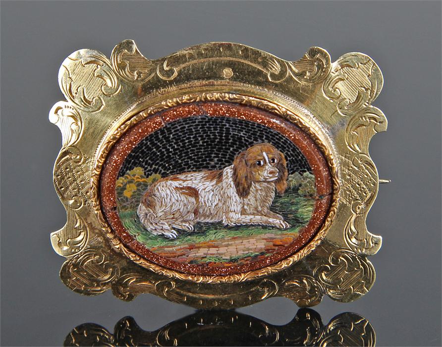 Fine Victorian micro mosaic brooch, the a reclinin