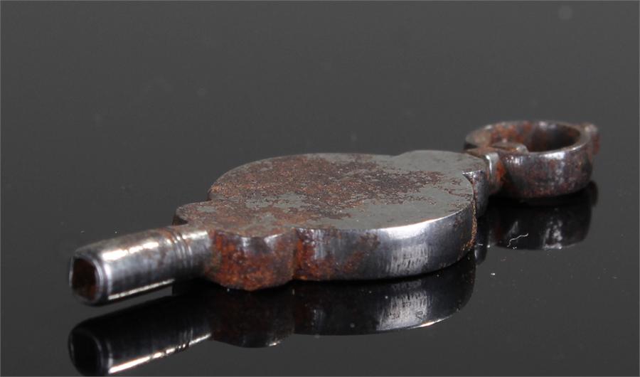 George III cut steel pocket watch key, circular body with loop and key, 37mm long - Image 3 of 4