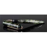 Eversharp fountain pen, green marble effect, 14 carat gold nib