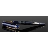 Eversharp fountain pen, blue with 14 carat gold nib