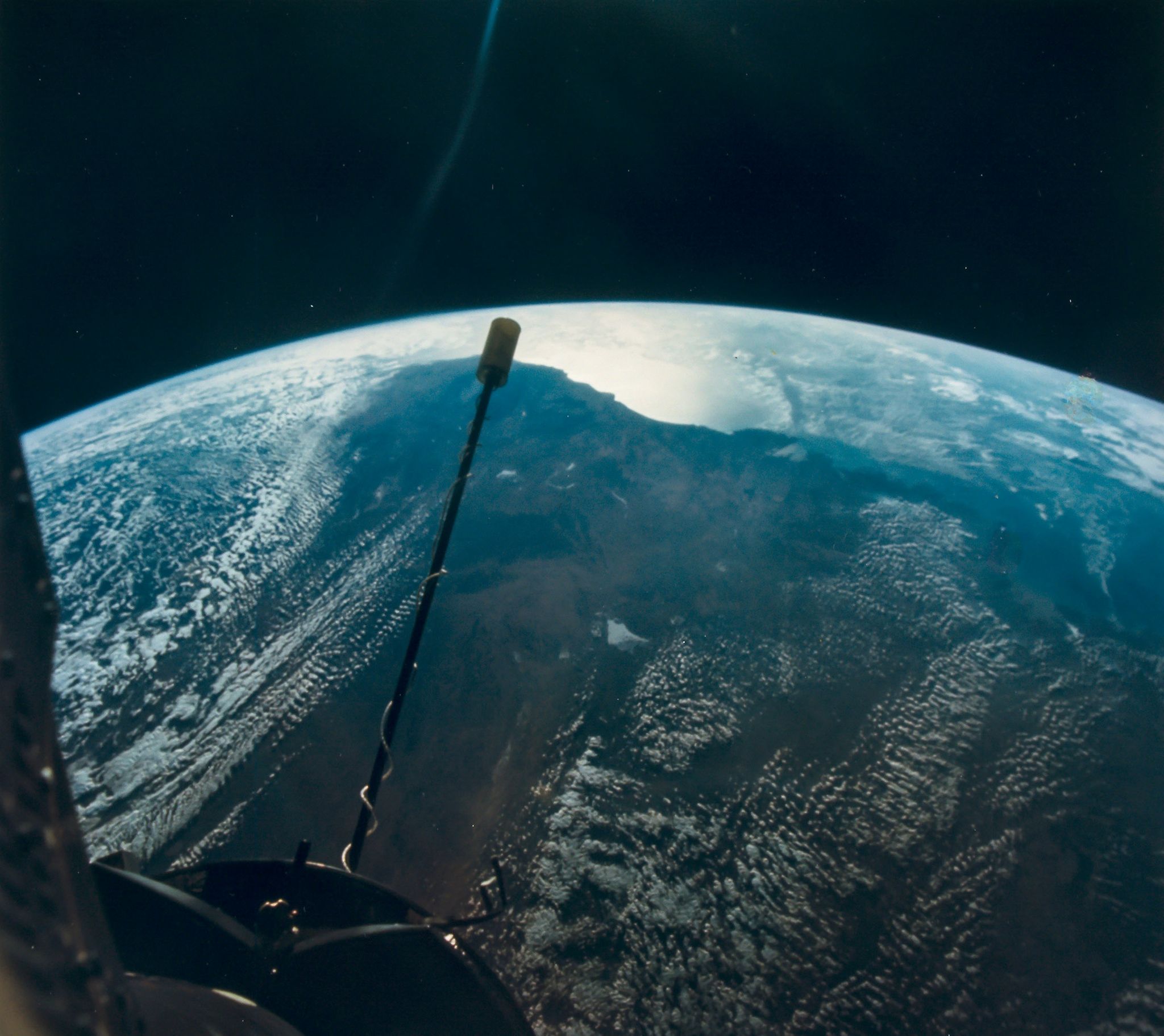 Richard Gordon - The illuminated Earth at a record-high altitude of 850 miles, Gemini 11,