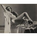 Dora Maar (1907-1997) - Jeune Femme Nue Assise dans un Fauteuil, 1930 Gelatin silver print on Agfa