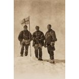 Shackleton (Ernest H.) - The Heart of the Antarctic, being the Story of the British Antarctic