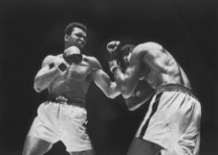 Walter Iooss (b.1943) - Muhammad Ali vs Ernie Terrell, Houston, 1967 Gelatin silver print, printed