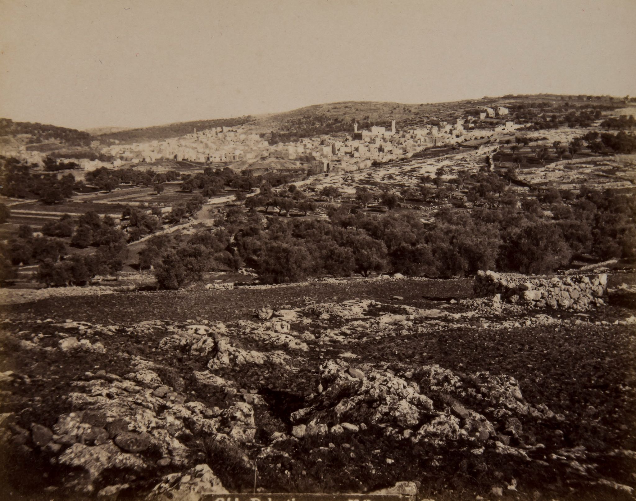 Felix Bonfils (1831-1885) - Souvenir D'Orient, Palestine, 1878 Album containing 30 albumen prints, - Image 2 of 5