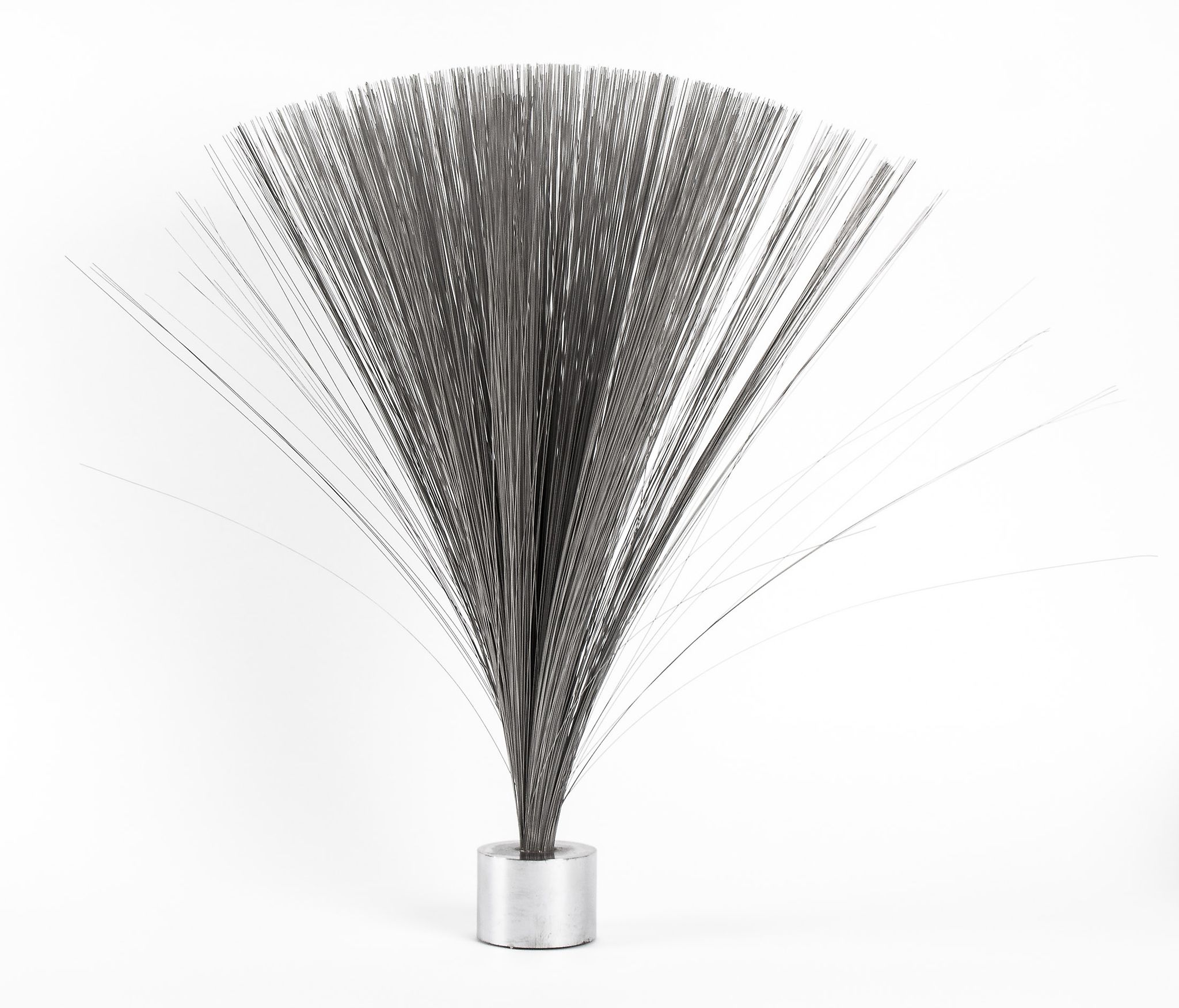 Harry Bertoia (1915-1978) - Untitled (Spray) stainless steel wire on steel base, c.1960-1969 overall