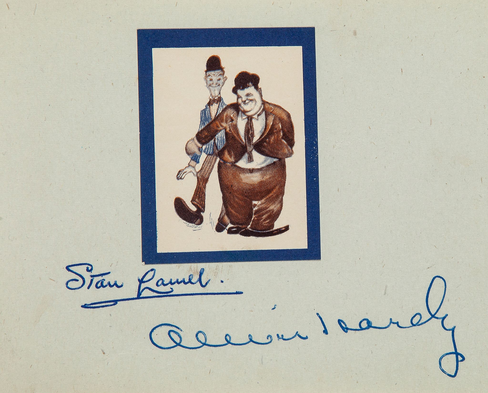 AUTOGRAPH ALBUM INCL LAUREL & HARDY - Autograph album with signatures by Stan Laurel, Oliver Hardy