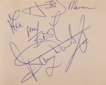 AUTOGRAPH ALBUM - INCL. SAMMY DAVIES JR - Autograph album containing signatures by British and