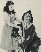 GARLAND, JUDY - THE WIZARD OF OZ - Black and white photograph of Judy Garland and Ray Bolger in