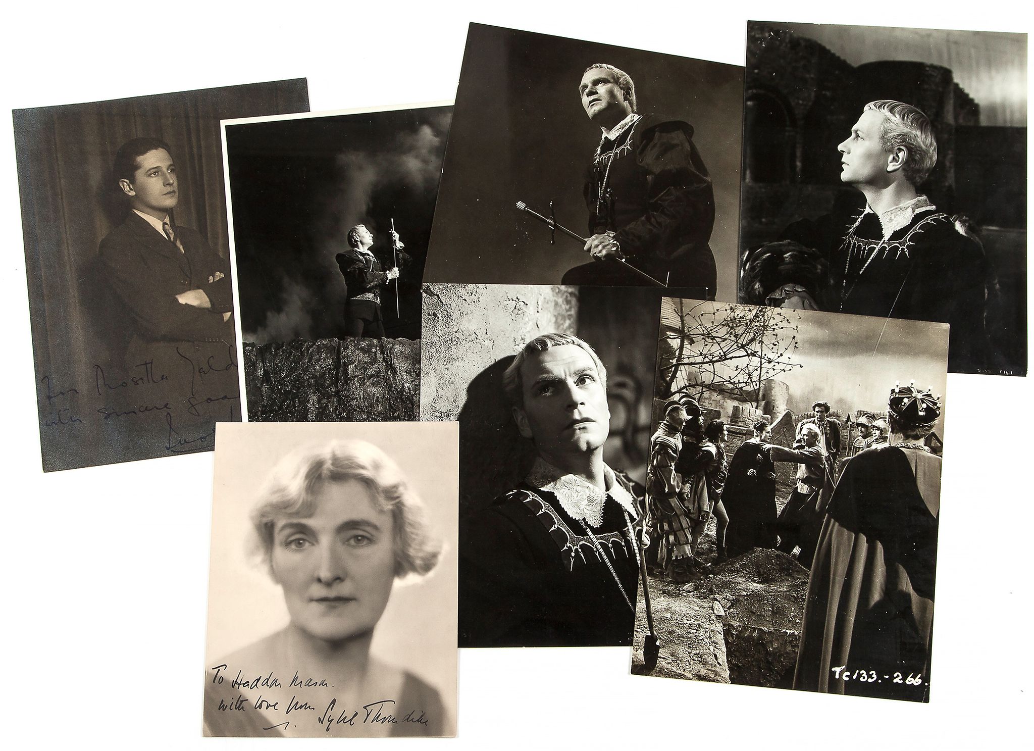 THEATRE COLLECTION - INCL. IVOR NOVELLO - Collection of theatrical photographs, programmes and - Image 2 of 3