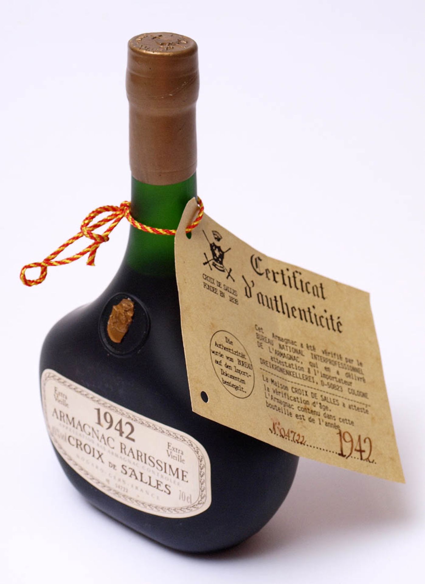 Armagnac "Croix de Salles", 1942Numerierte Flasche 04722, 0,7l. Mit Zertifikat. Füllstand über der - Bild 5 aus 7