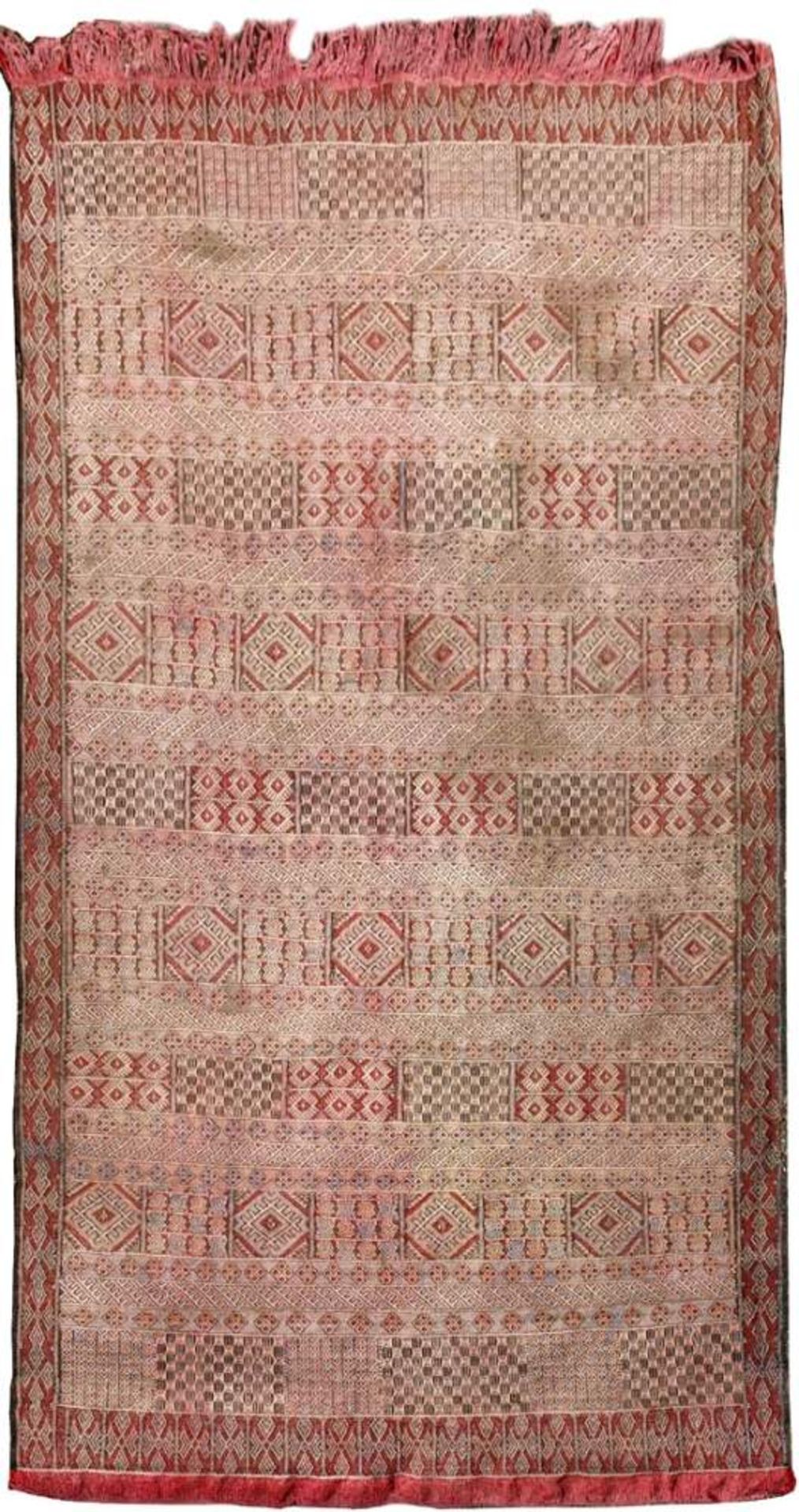 Webteppich, Tunesien, 20er/30er JahreZentralfeld mit symmetrischem Streifendekor, rotgrundige