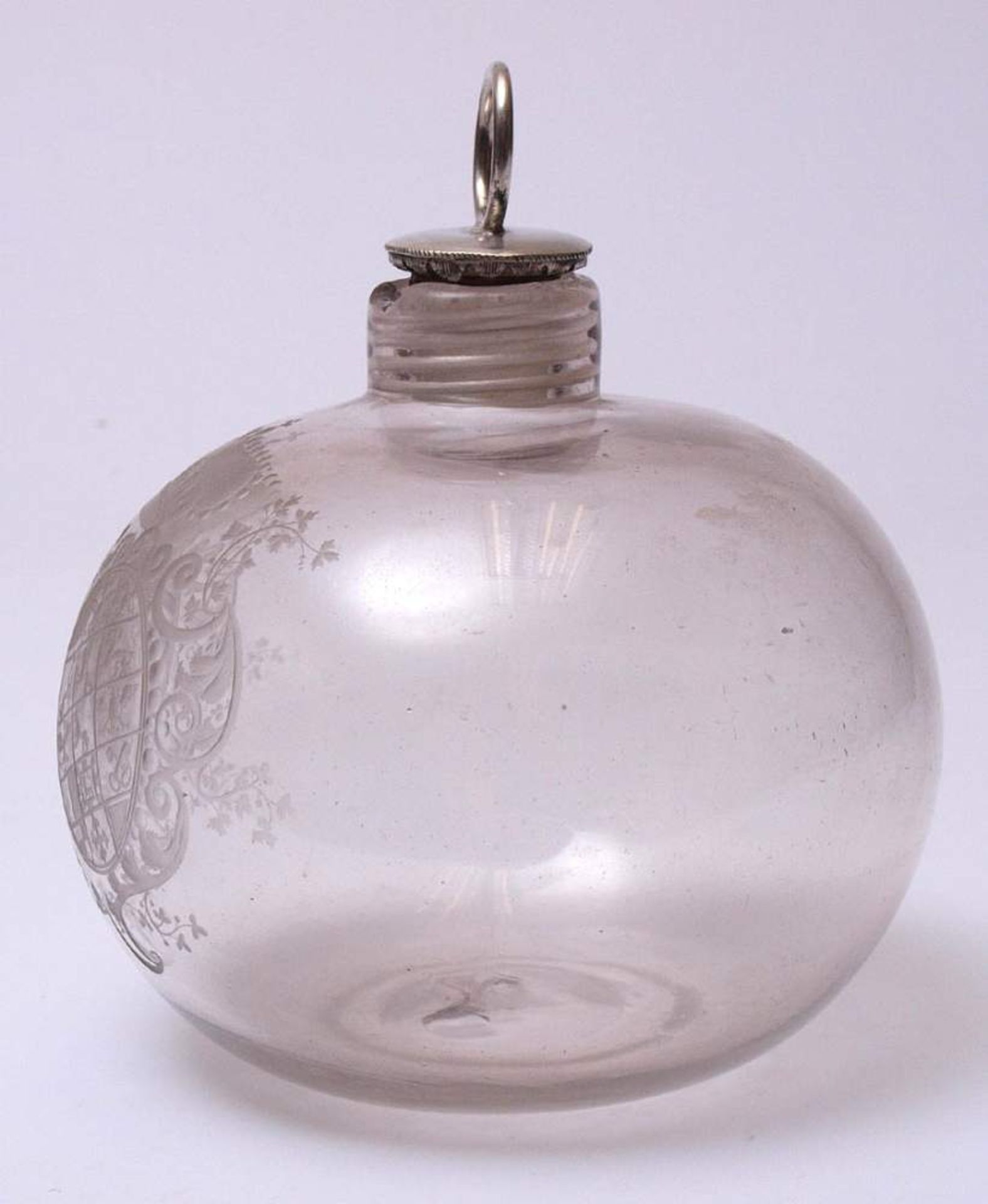Kugelflasche, 18.Jhdt.Teils ausgekugelte Abrisskante. Glasschraubverschluss mit (wohl späterer) - Bild 6 aus 7