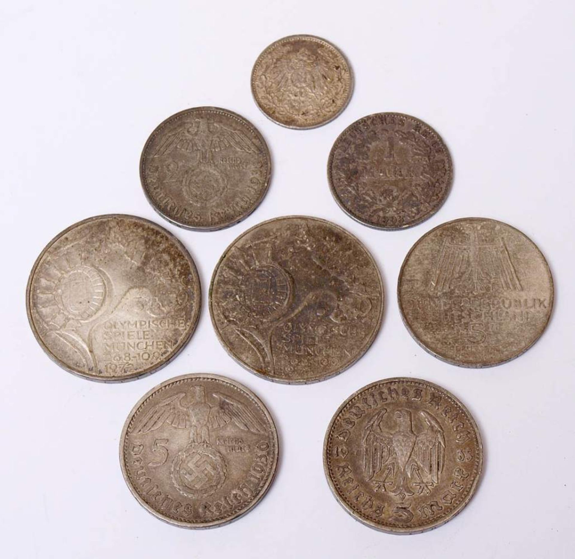 Konvolut MünzenZwei Olympia-Münzen, Bundesrepublik Deutschland 1972; Fünfmarkstück mit dem