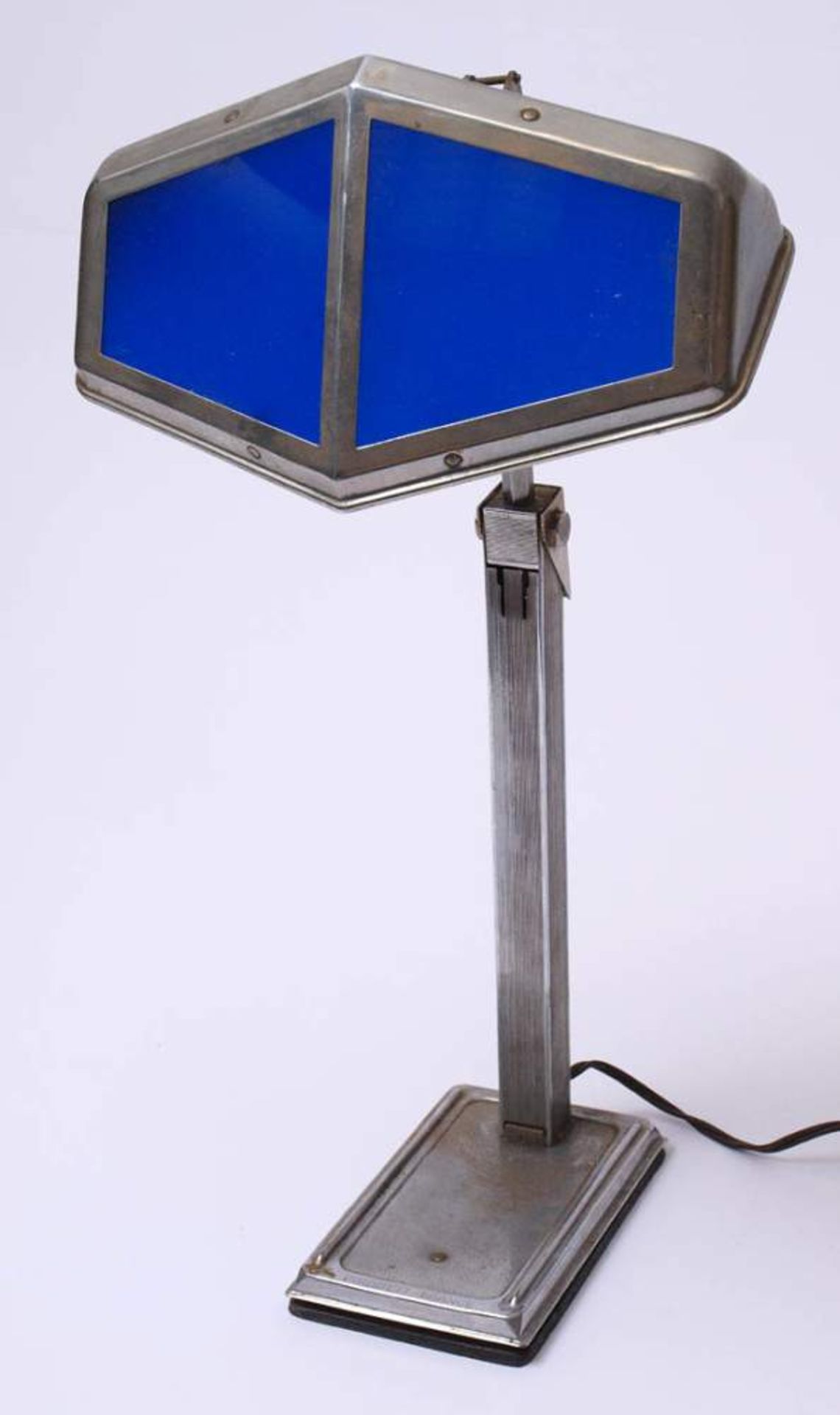 Schreibtischlampe "Pirouett", 30er JahreAuf rechteckigem Sockel quadratischer Schaft mit - Bild 3 aus 5