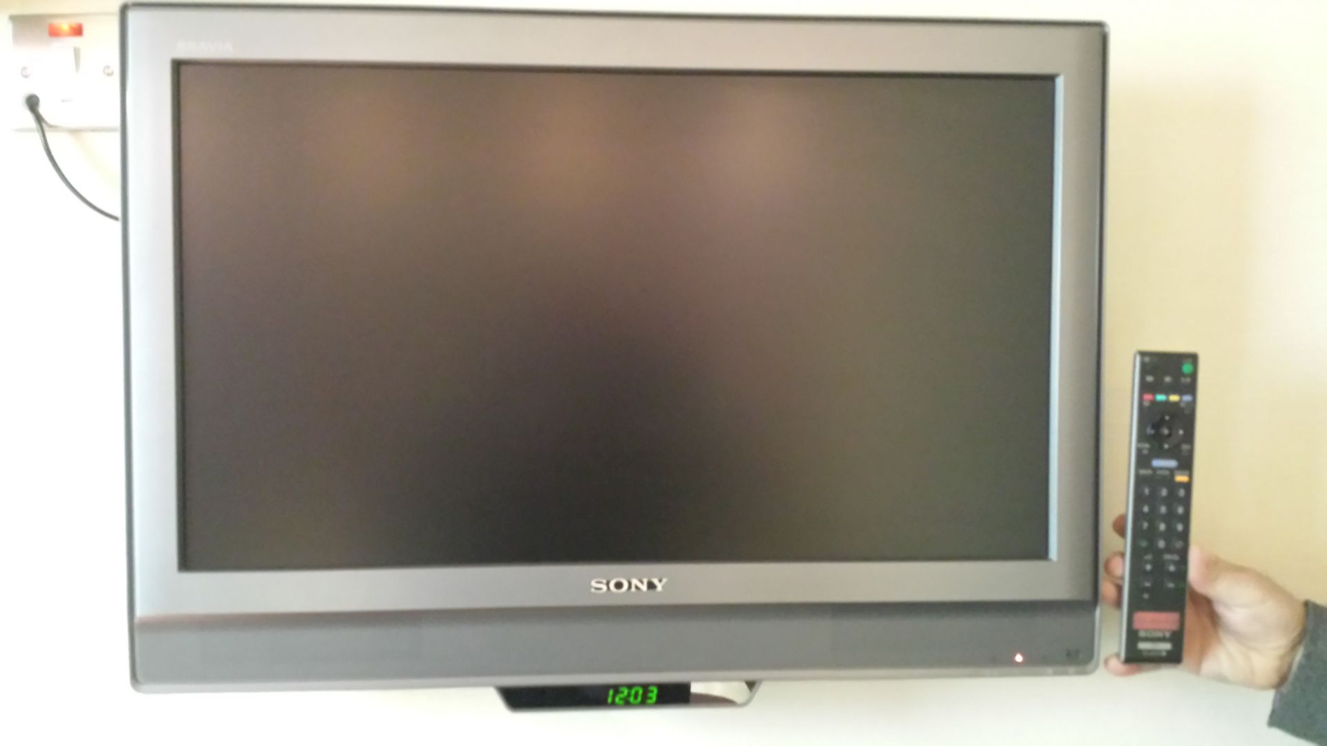 Sony Flat Screen TV with remote control